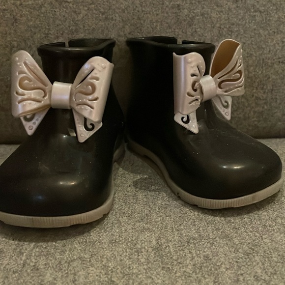 Mini Melissa toddler boots US8 - Picture 1 of 6